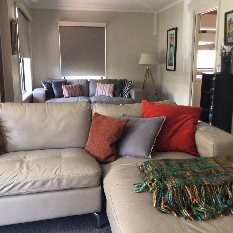 City Townhouse Walking Distance To City Launceston Exteriér fotografie